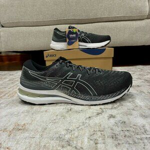 NWT Mens Asics Shoes - Size 8